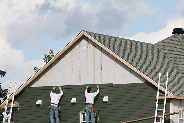 Professional Emergency Siding Repair technician working in Holbrook, NY